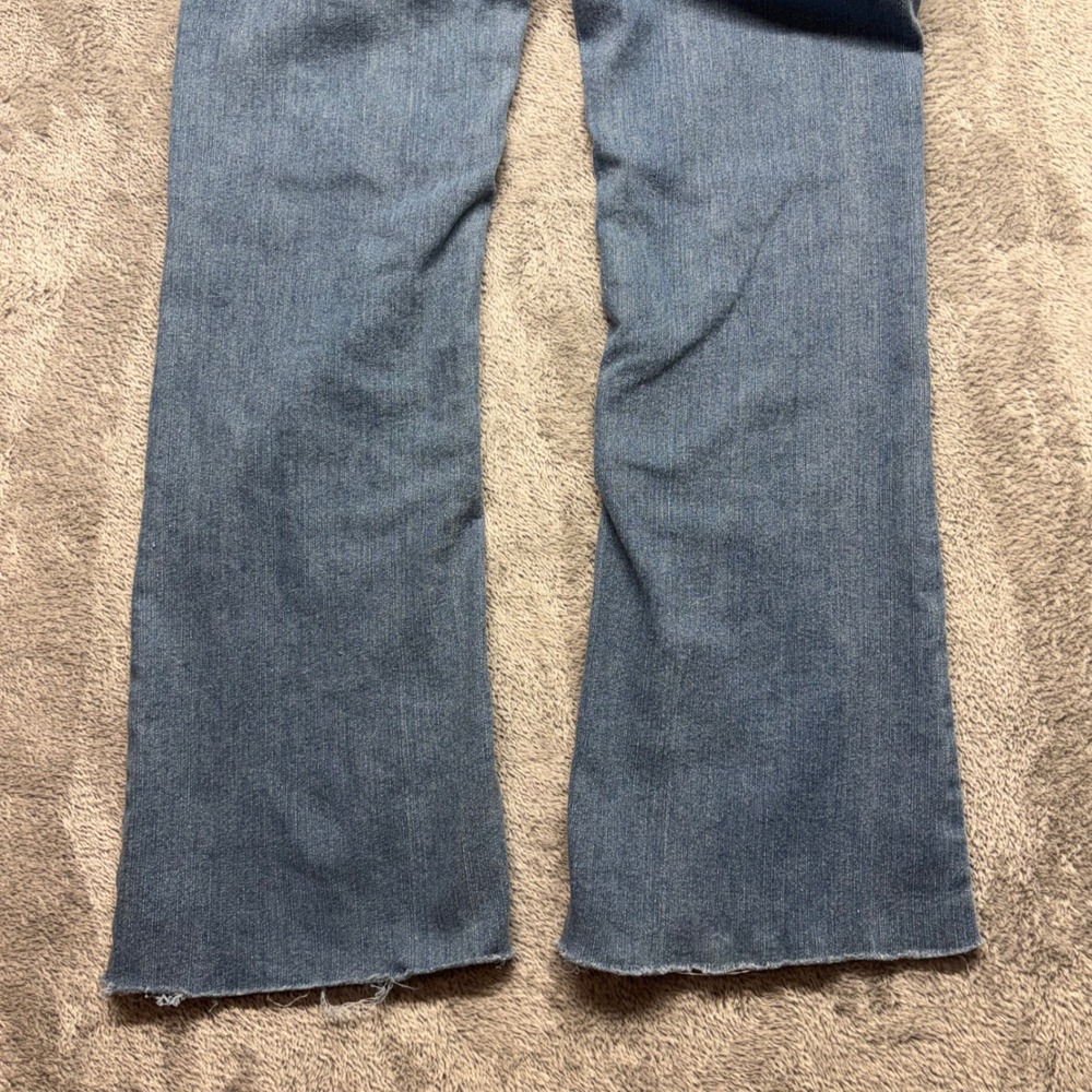 WallFlower Bootcut Jeans Womens 9 Blue NWOT Zip Fly Frayed Hem Stretch Denim - Picture 14 of 15